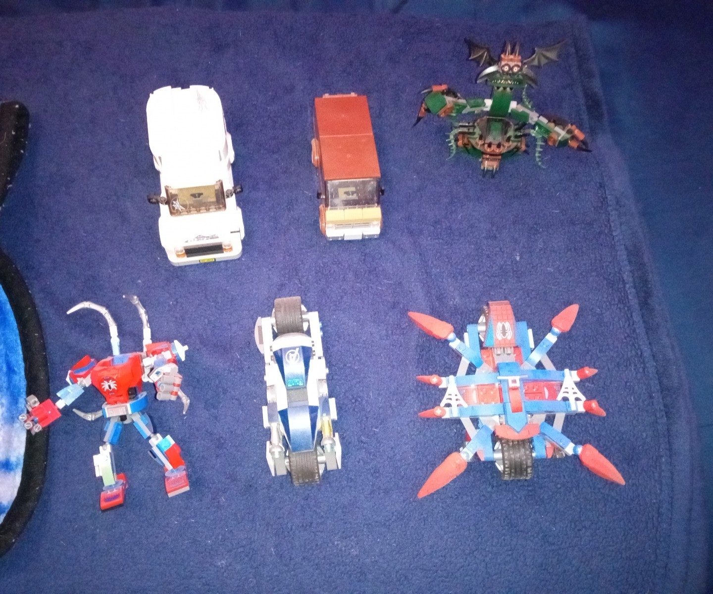 Random Superhero LEGO Sets