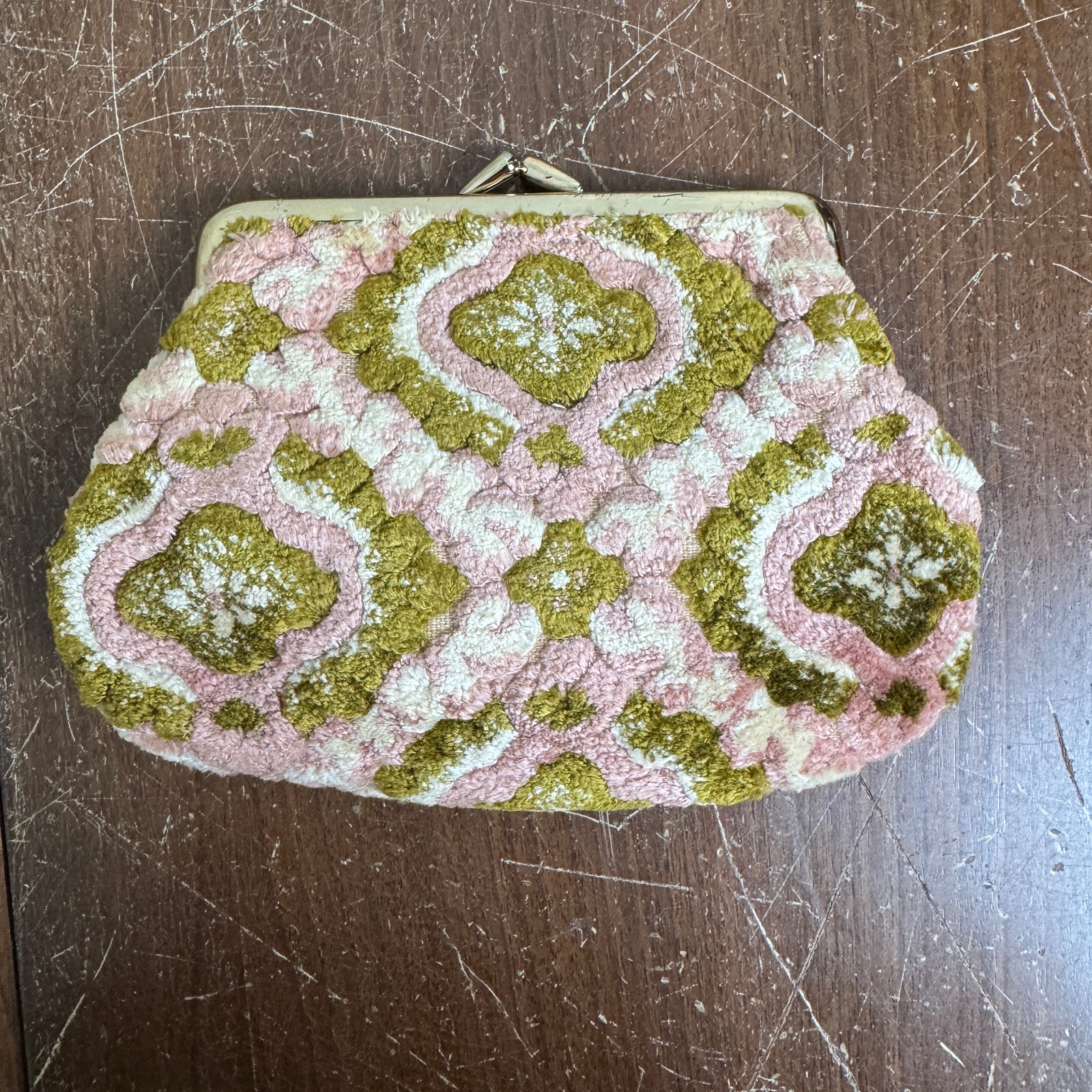 Vintage Flower Tapestry White Pink And Brown Chain Strap Purse Made In Japan