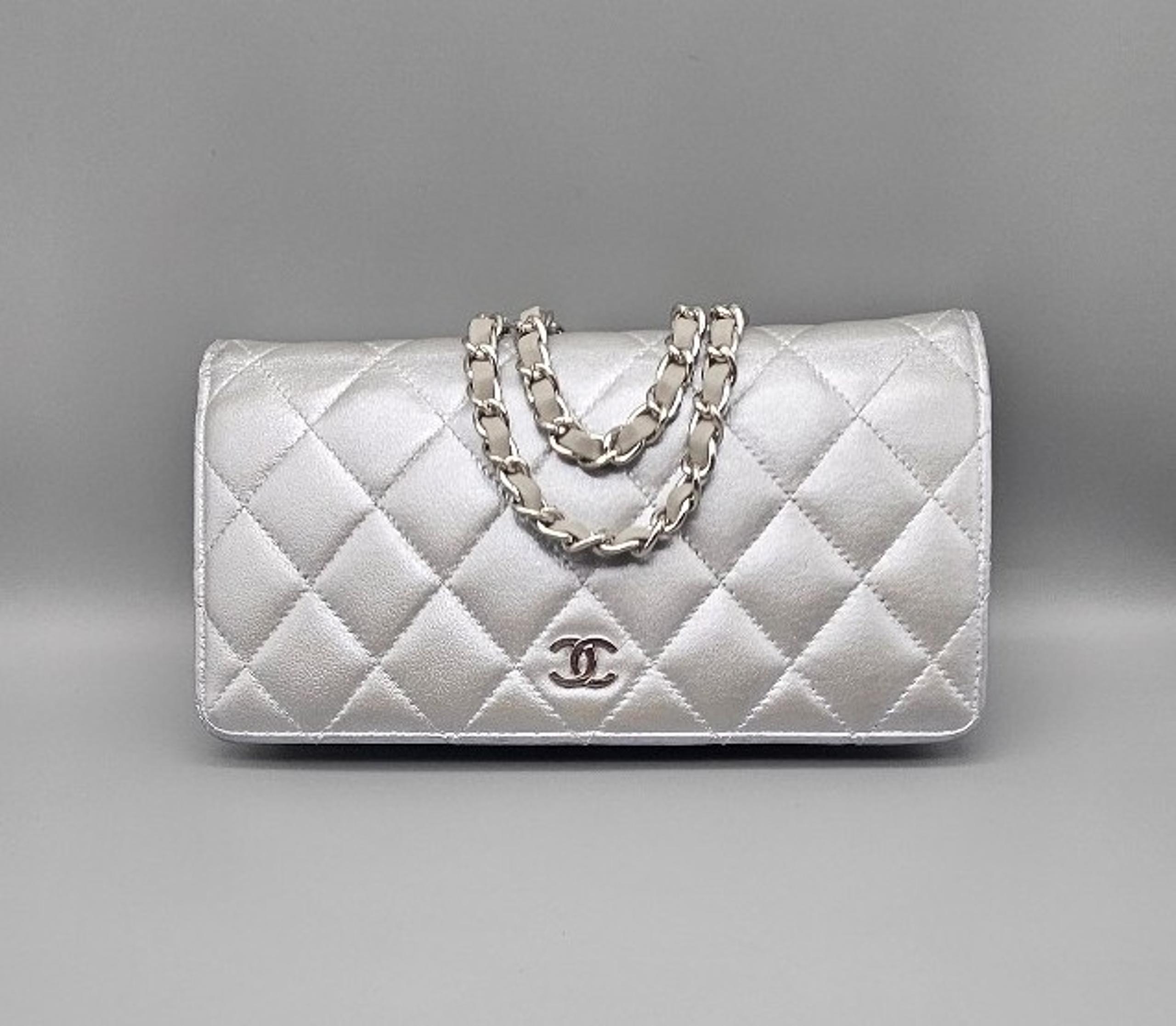 CHANEL Silver Quilted Leather Wallet/Clutch
