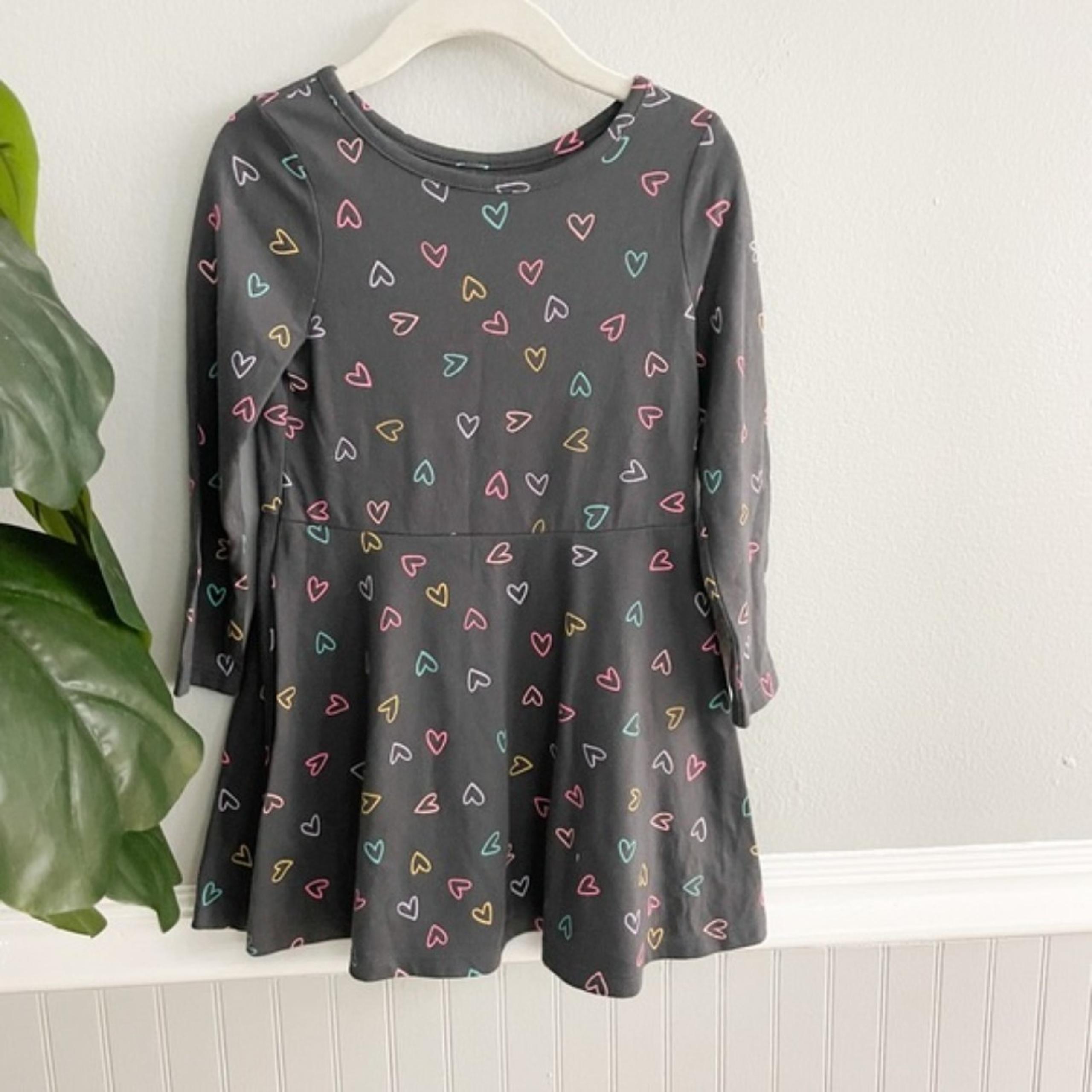 Cat & Jack Girls Grey Skater Dress with Multi Color Hearts Toddler 3T