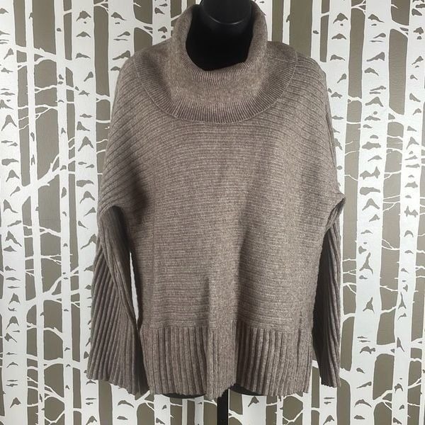 Moth Anthropologie Ribbed Knit Turtleneck Cowl Neck Sweater Light Brown XL
