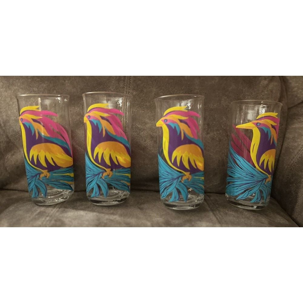 Vintage Tropical Colorful Bird Tumblers Culver Set of 4 Four Acrylic 7