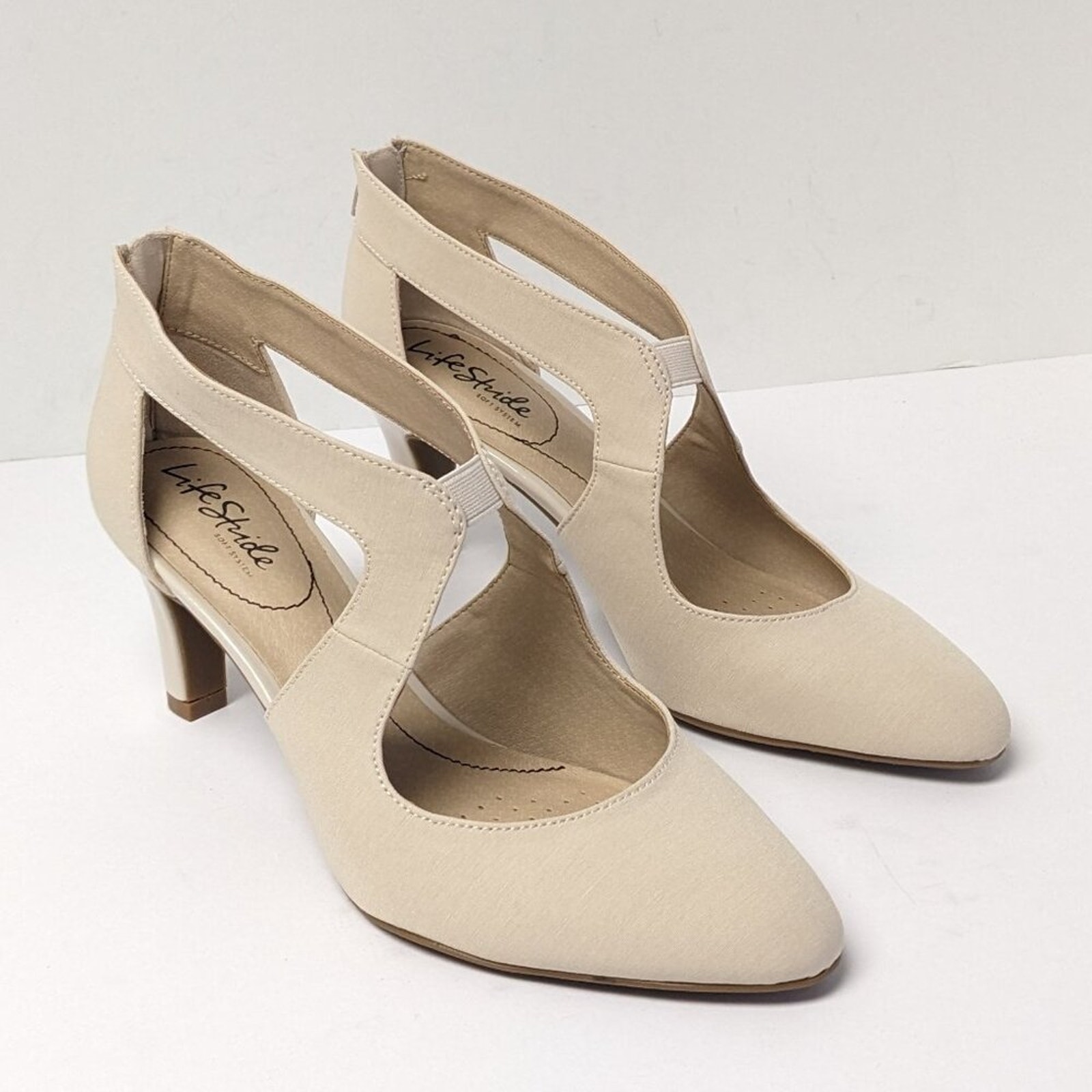 LifeStride Giovanna 2 Pumps, Almond, Women's 9.5
