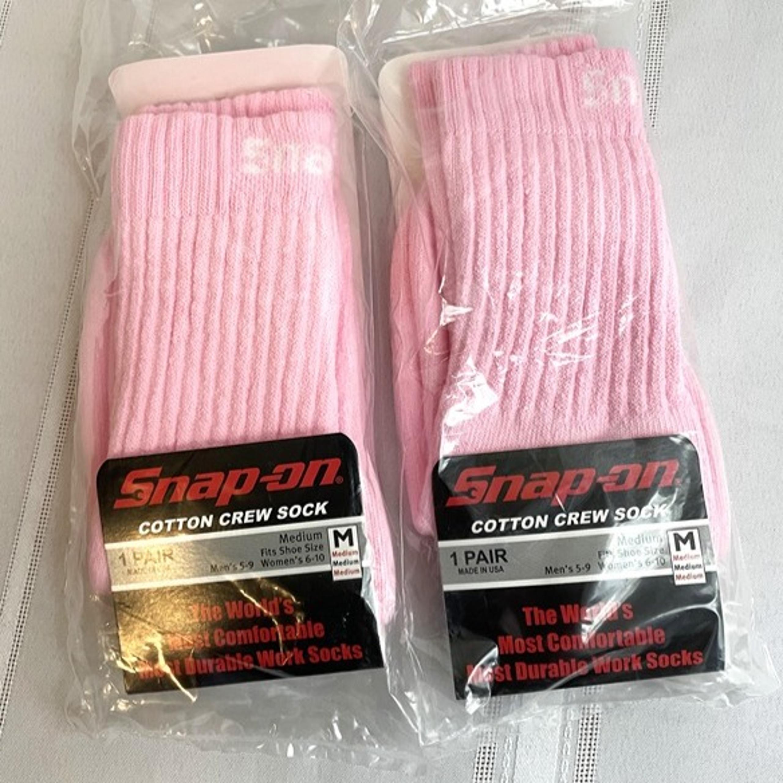 Snap-on Women's Size Medium Pink Crew Socks (2) Pair NEW IN PACKAGE