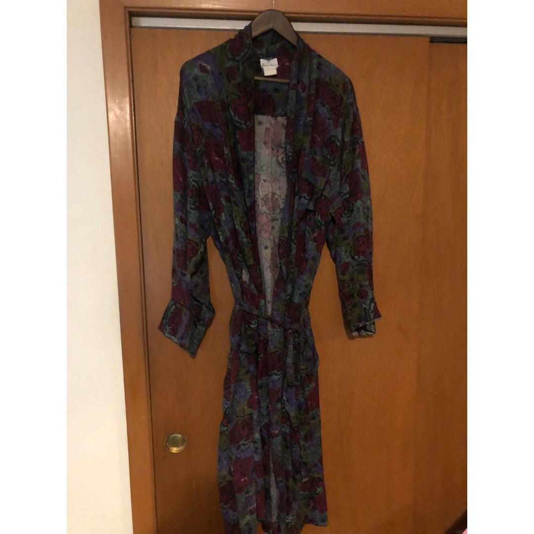 1980s Vintage Neiman Marcus Silky Robe L/XL