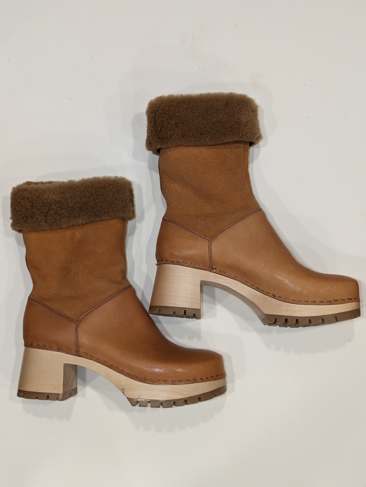 Anthropologie Swedish Hasbeens Nature Clog Boot Shearling Cuffed Honey 41/10 1/2