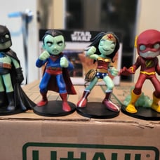 Dc collectibles artist's alley Christopher uminga glow in the dark set