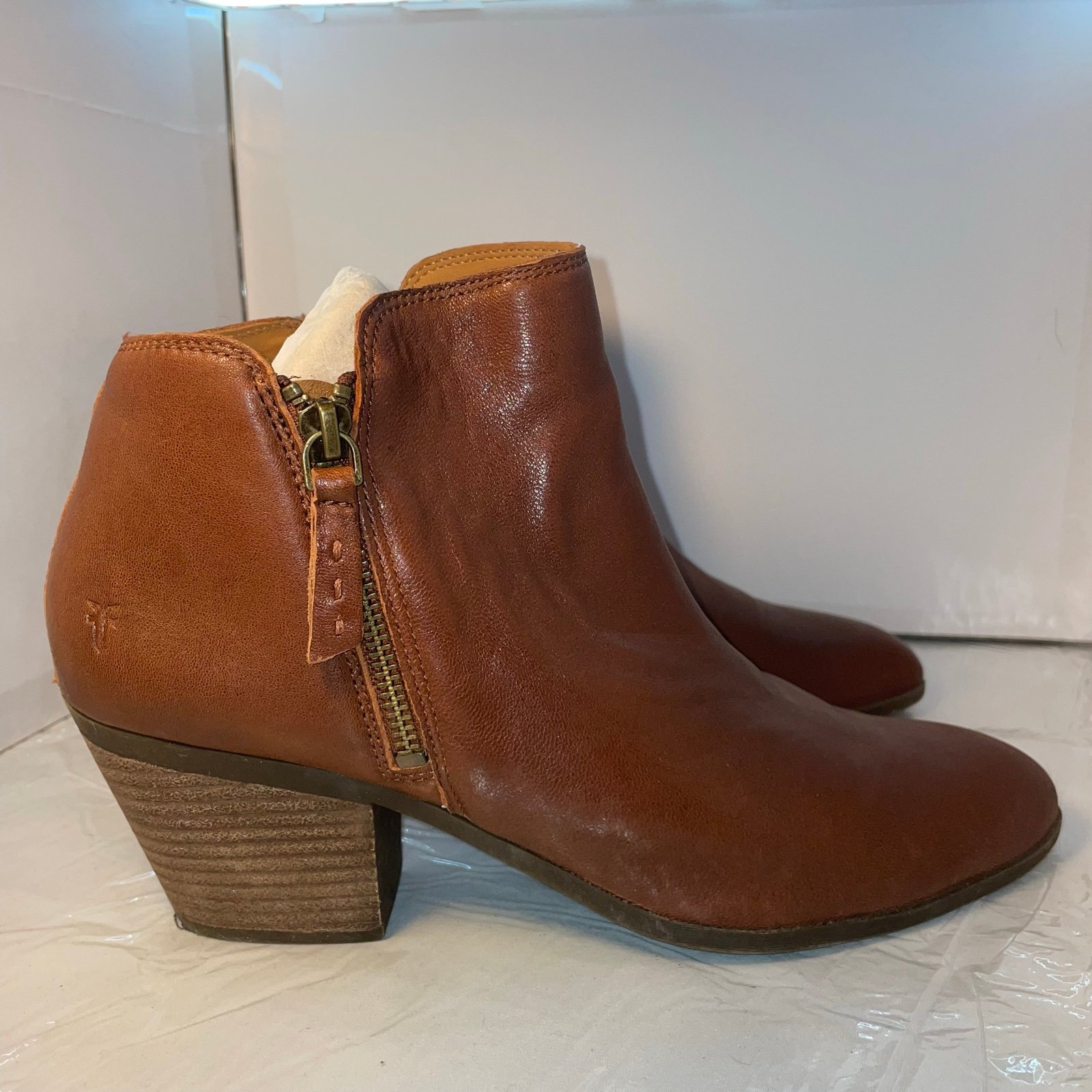 FRYE SOFT LEATHER ANKLE BOOTS SIZE 10M