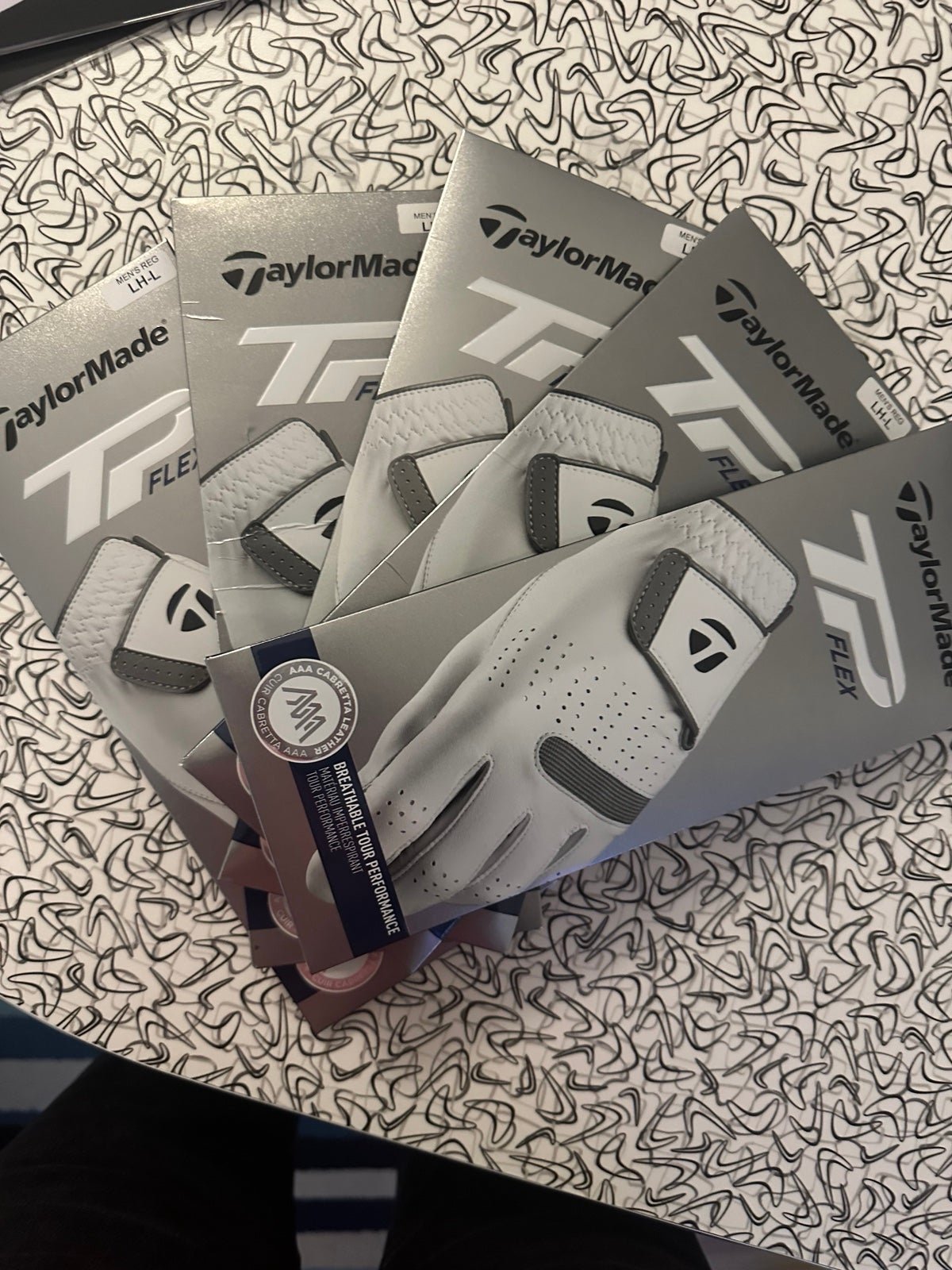 5 NEW TaylorMade TP Flex Men’s Left Hand Large Gloves