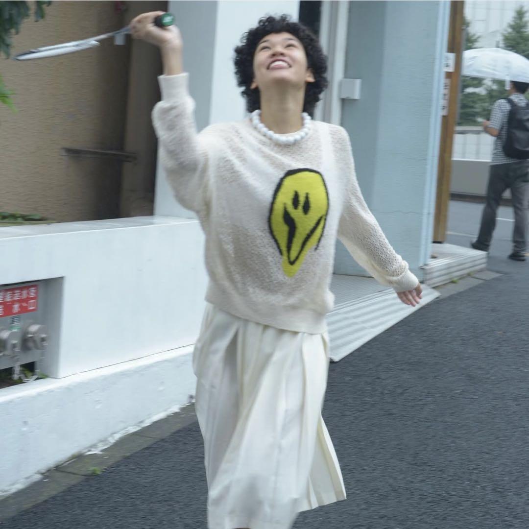 Kota Gushiken Melted Smile with Frisbee