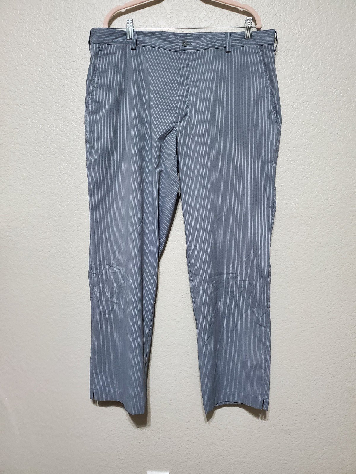 Nike Gray Dri-Fit Golf Performance Pants White Pinstripes Men's Size 38 X 30