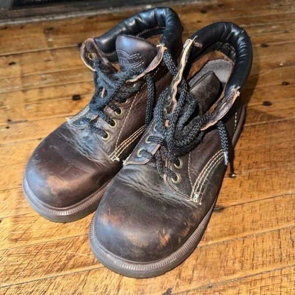 Dr Martens lug sole lace up brown Made in England boots