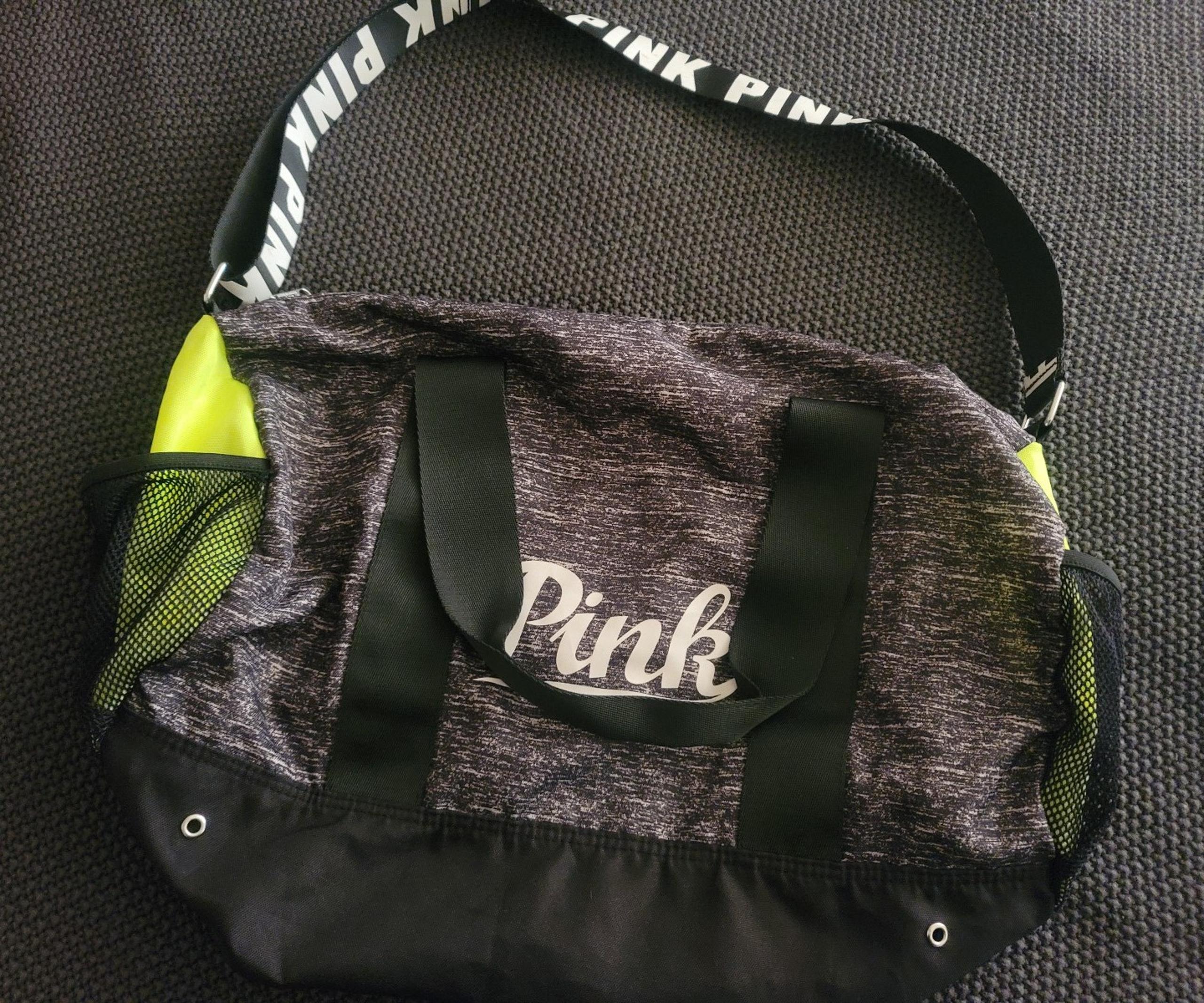 VS PINK gym duffle bag