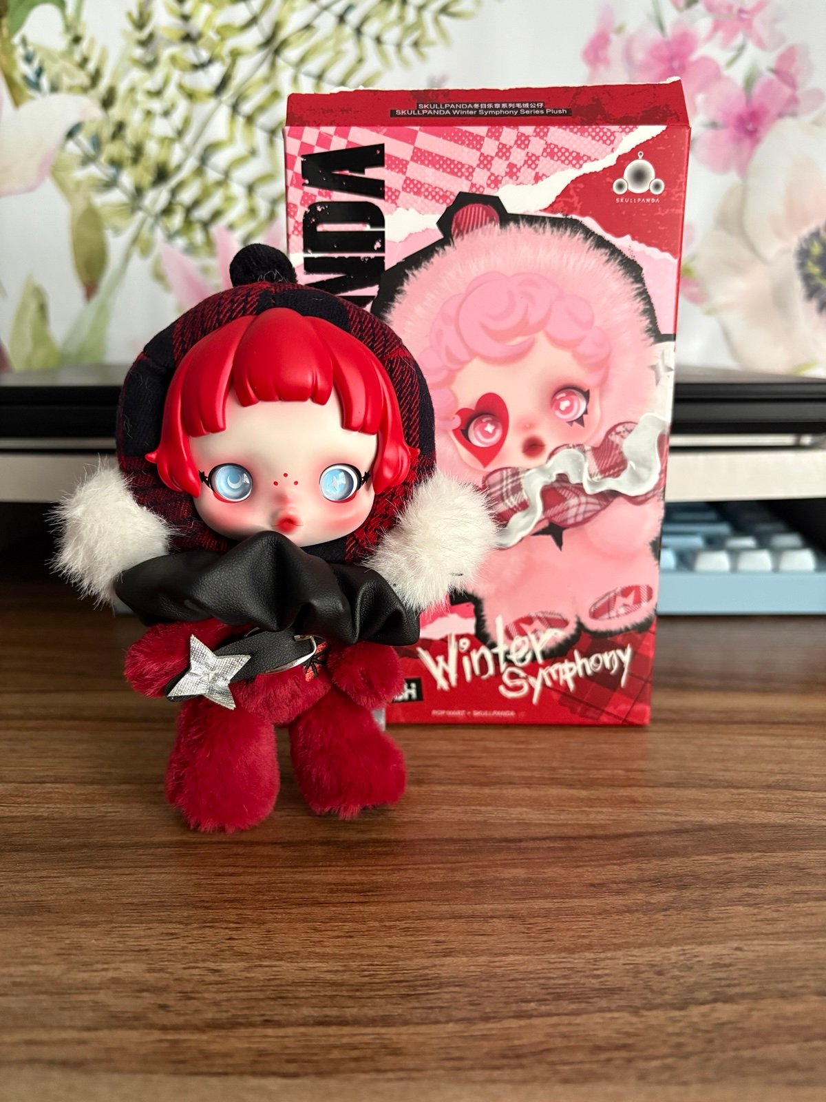 Skullpanda Winter Symphony Series Plush Pendant Rock On – TOYSEZ