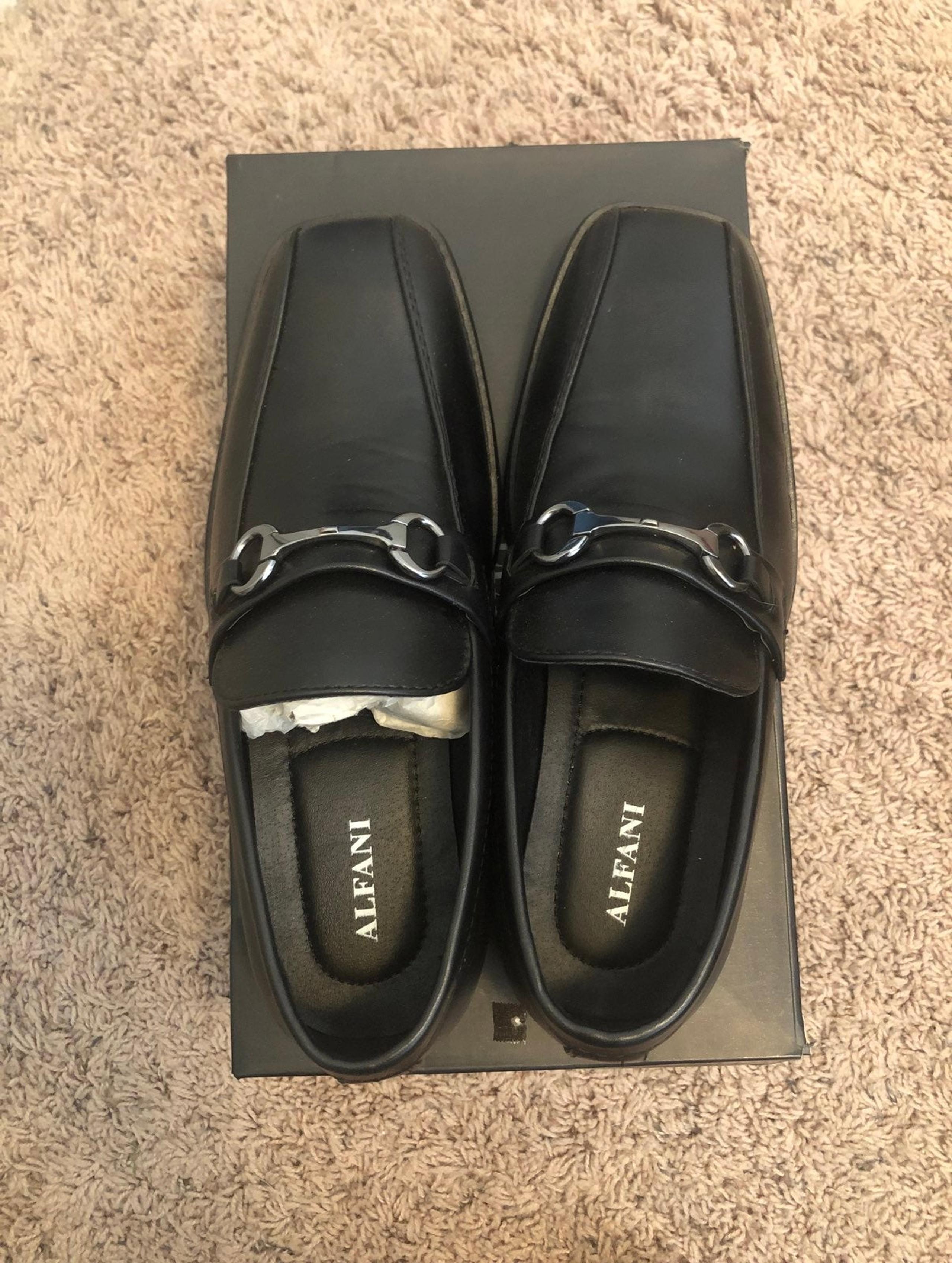 shoes men