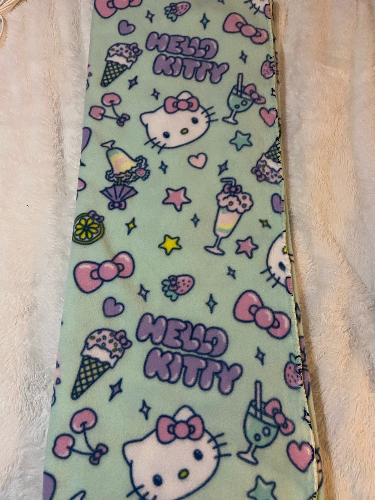 Hello kitty Fleece Twin Size Blanket