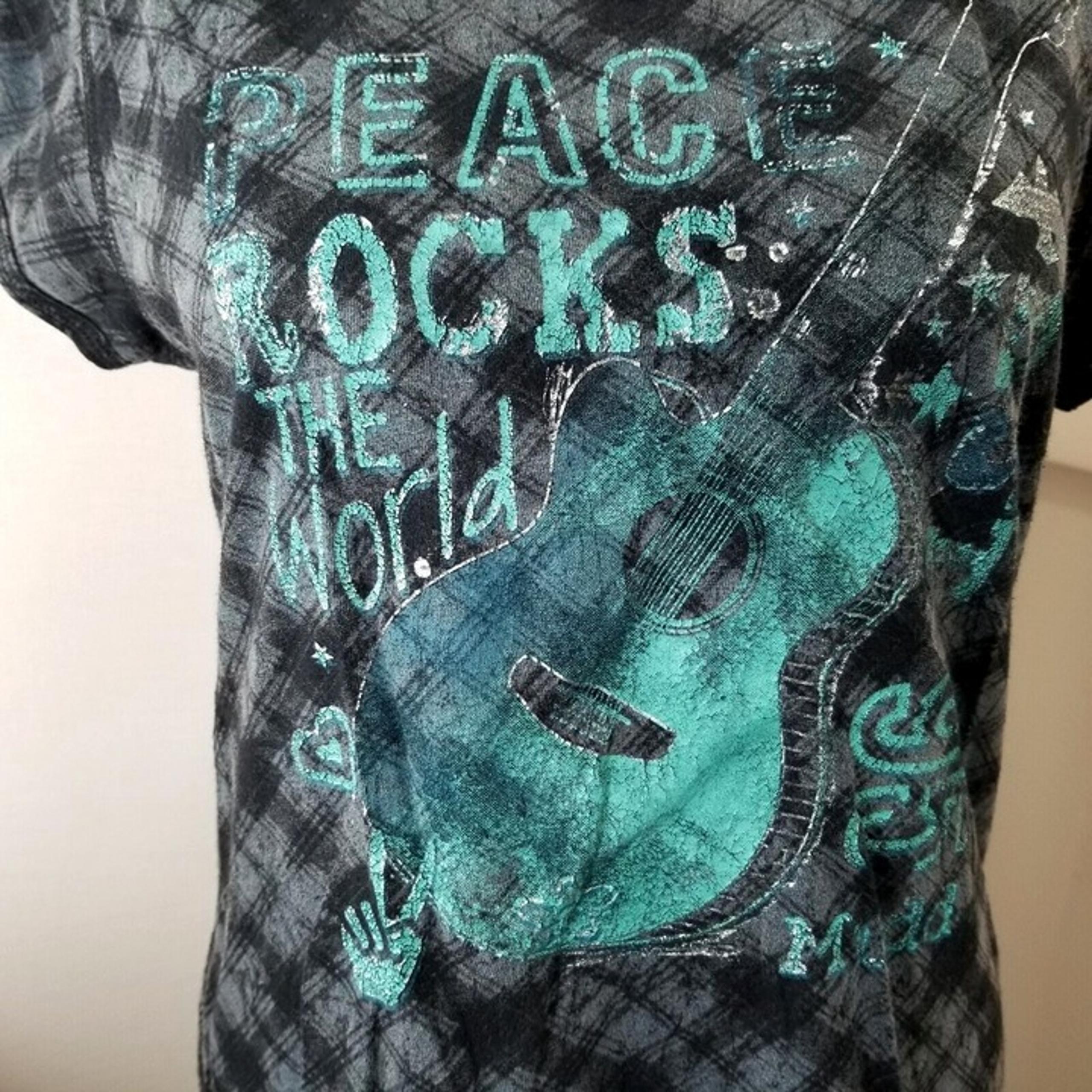 Mudd Womens Top Size XL Black Peace Rocks The World Graphic Print Short Sleeve