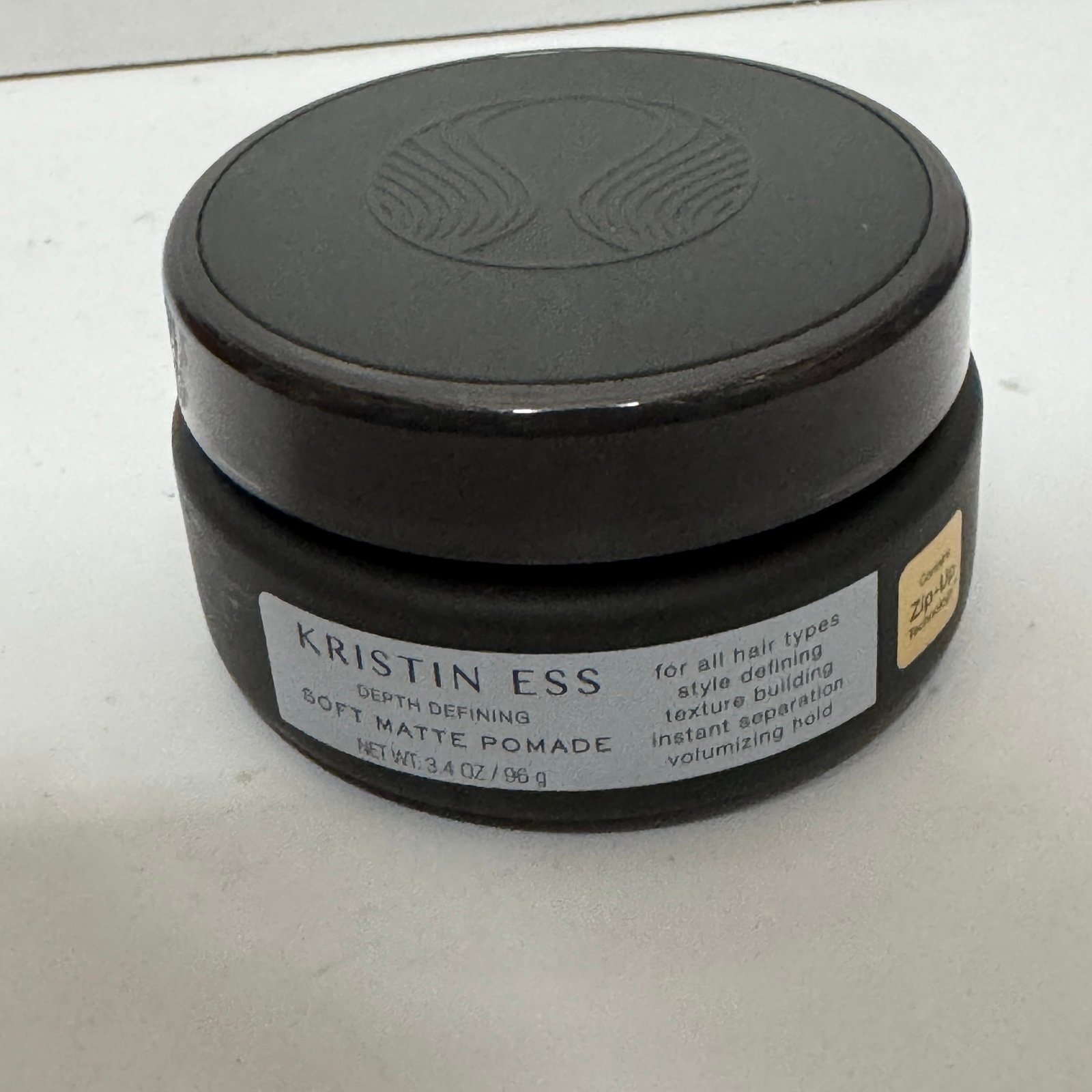 Kristin Ess Depth Defining Soft Matte Pomade, 3.4 Ounce