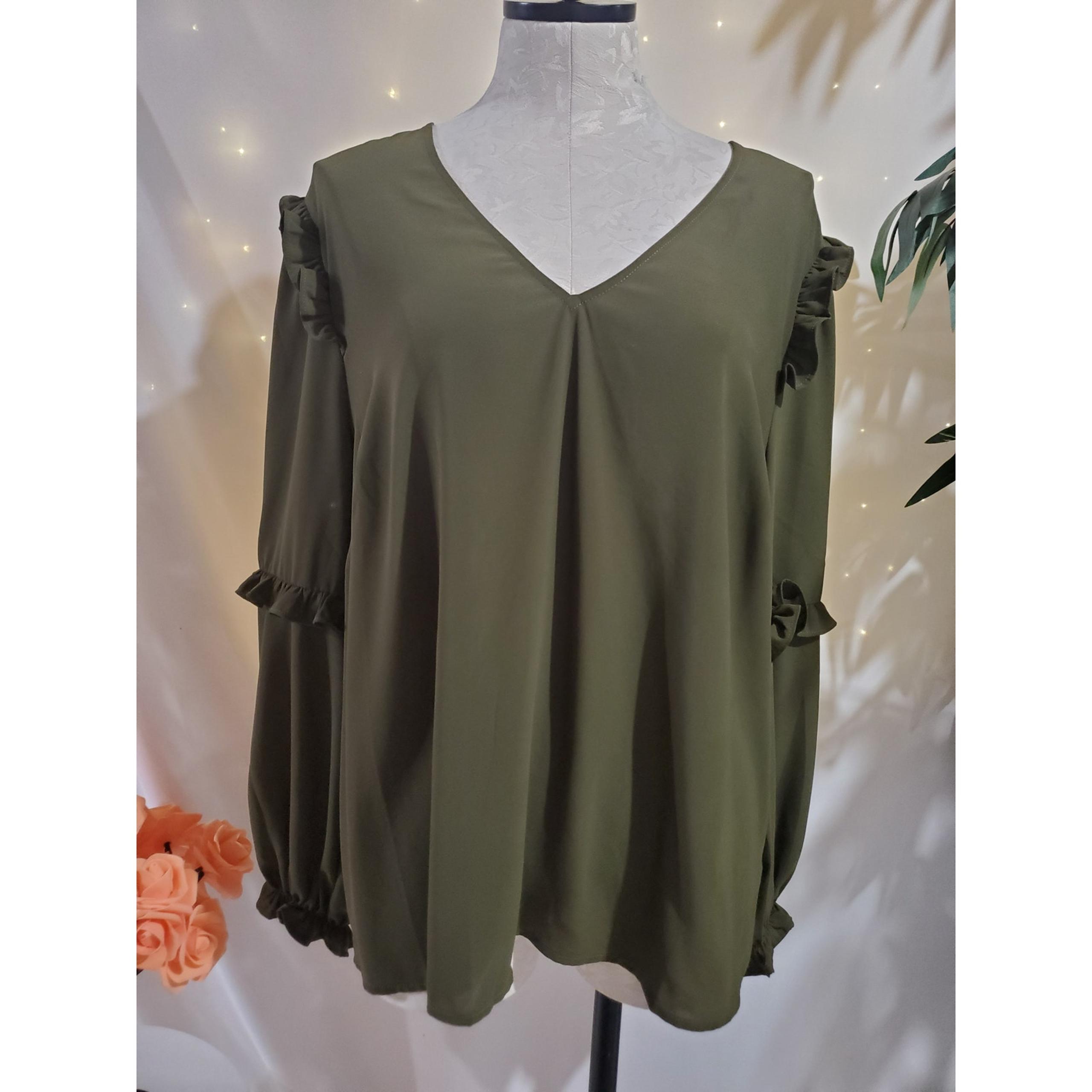 Eloquii NWT V-Neck Long Ruffle Puff Sleeve Blouse Womens Plus Size 18 Moss Green