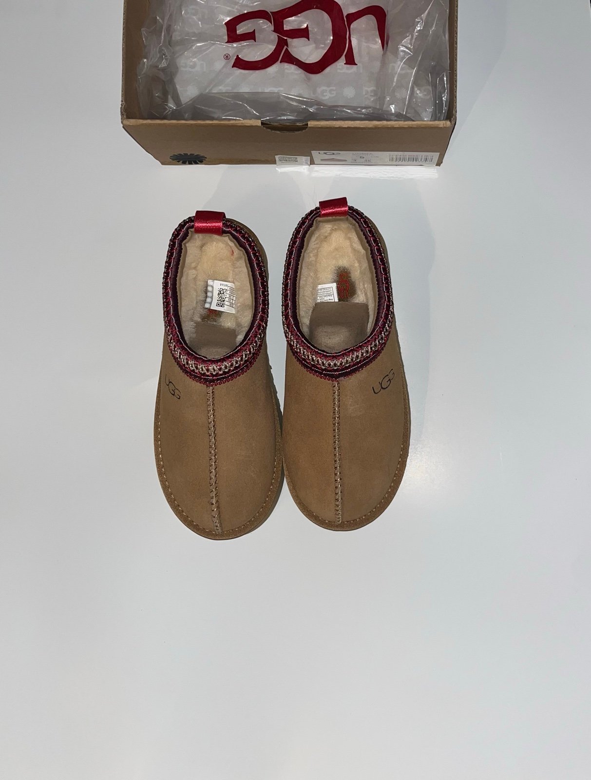 UGG Slippers
