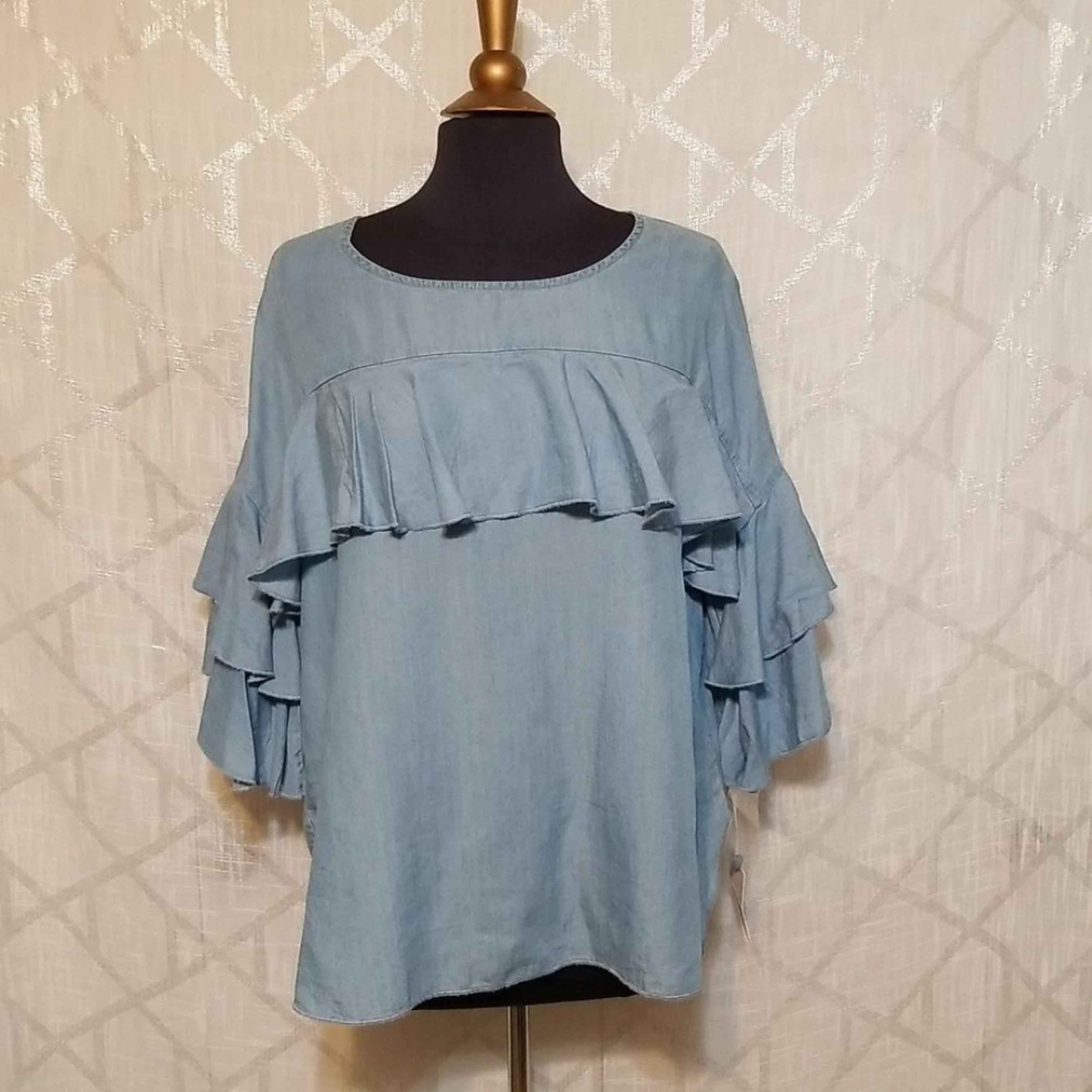 LC Lauren Conrad Top Blouse Womens Size Large Blue Chambray Ruffle New