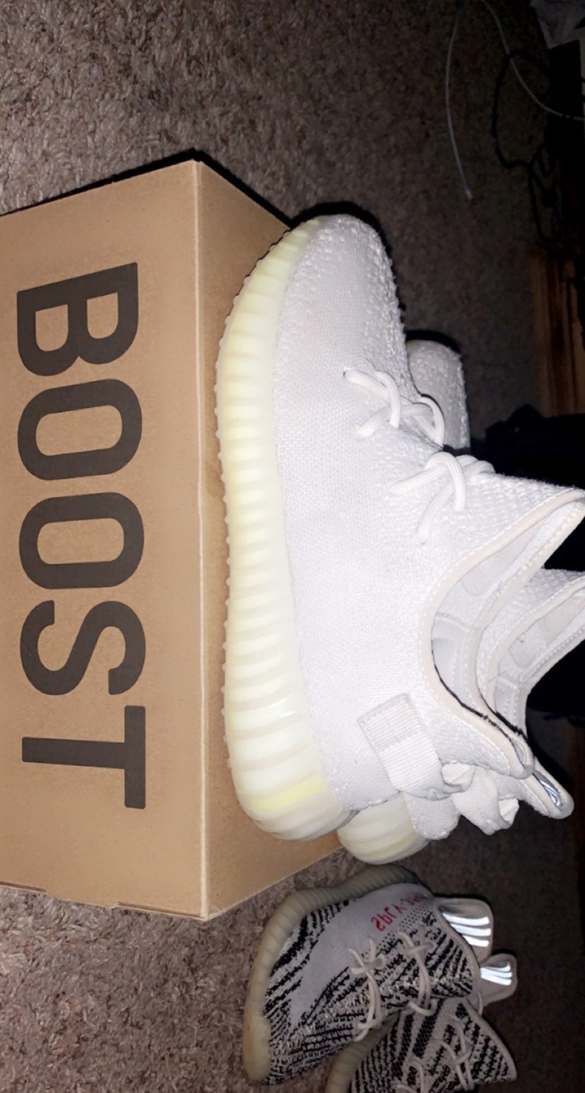 Yeezy Adidas Boost 350 V2 in Cream White