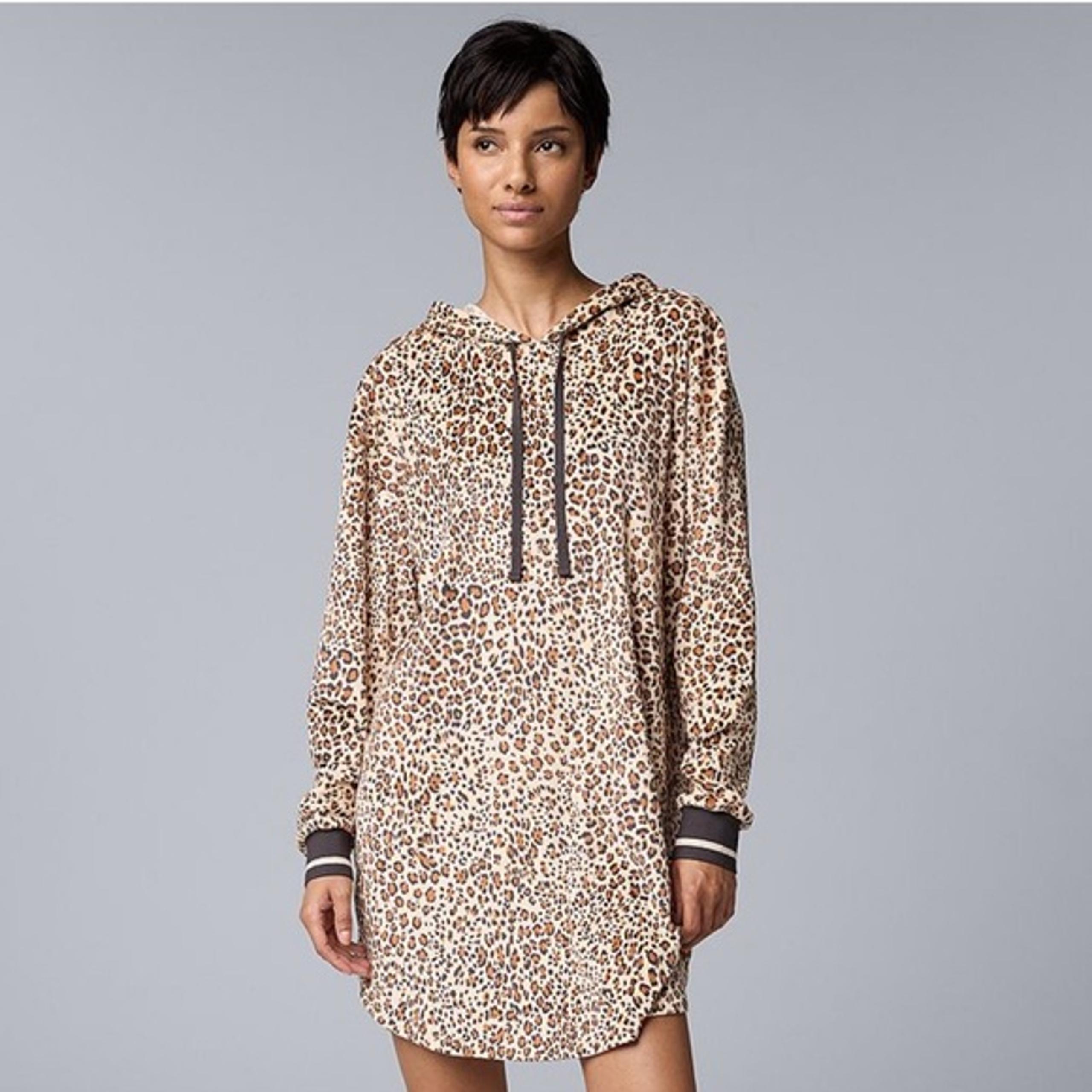 NWT Simply Vera Vera Wang natural animal long sleeve hooded sleep shirt size XXL