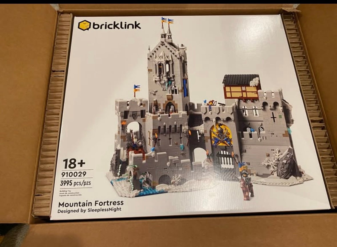 Lego Mountain Fortress Bricklink Designer Program 910029