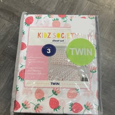 strawberry twin sheet set