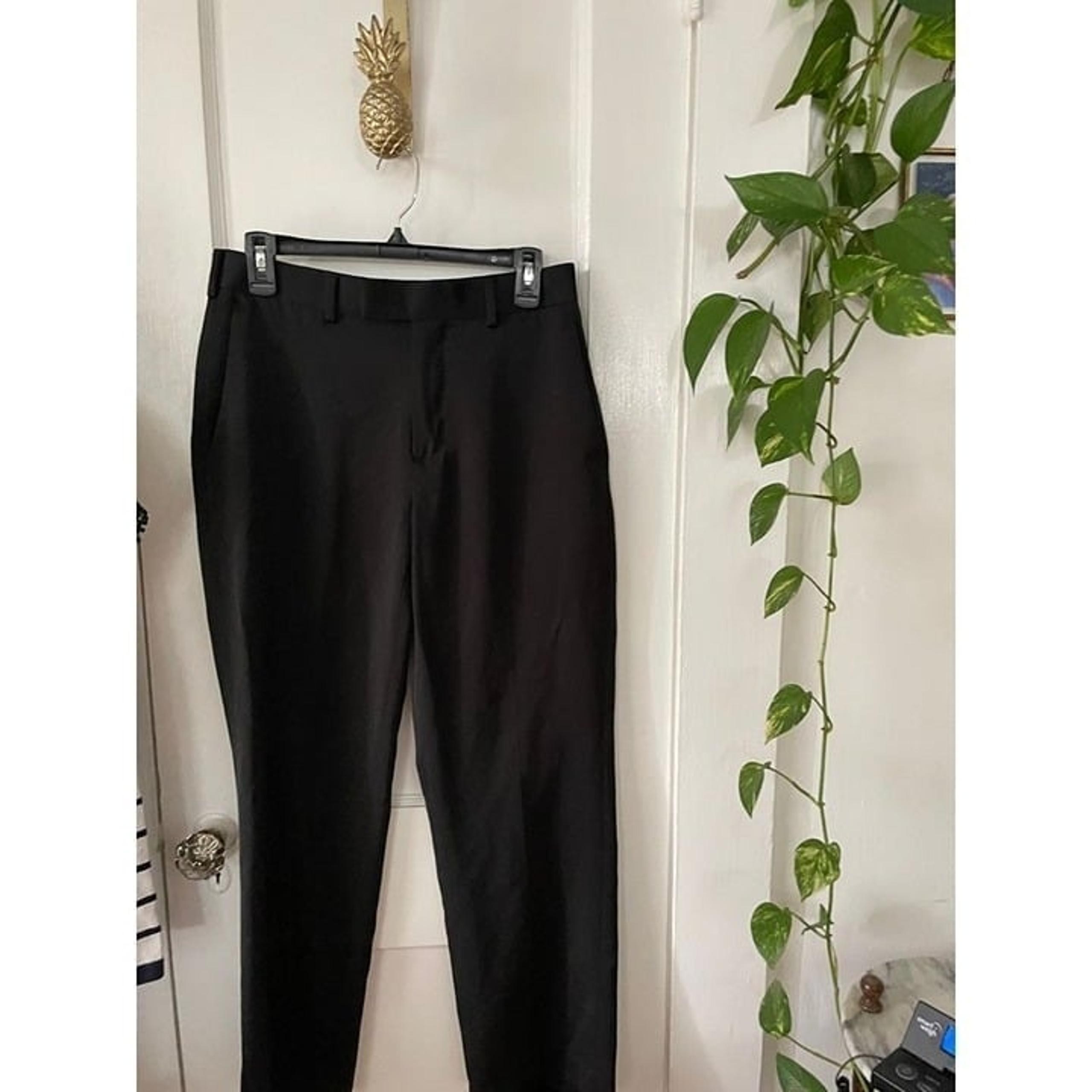 A[X]IST Men's size 30 x 30 Black Pants