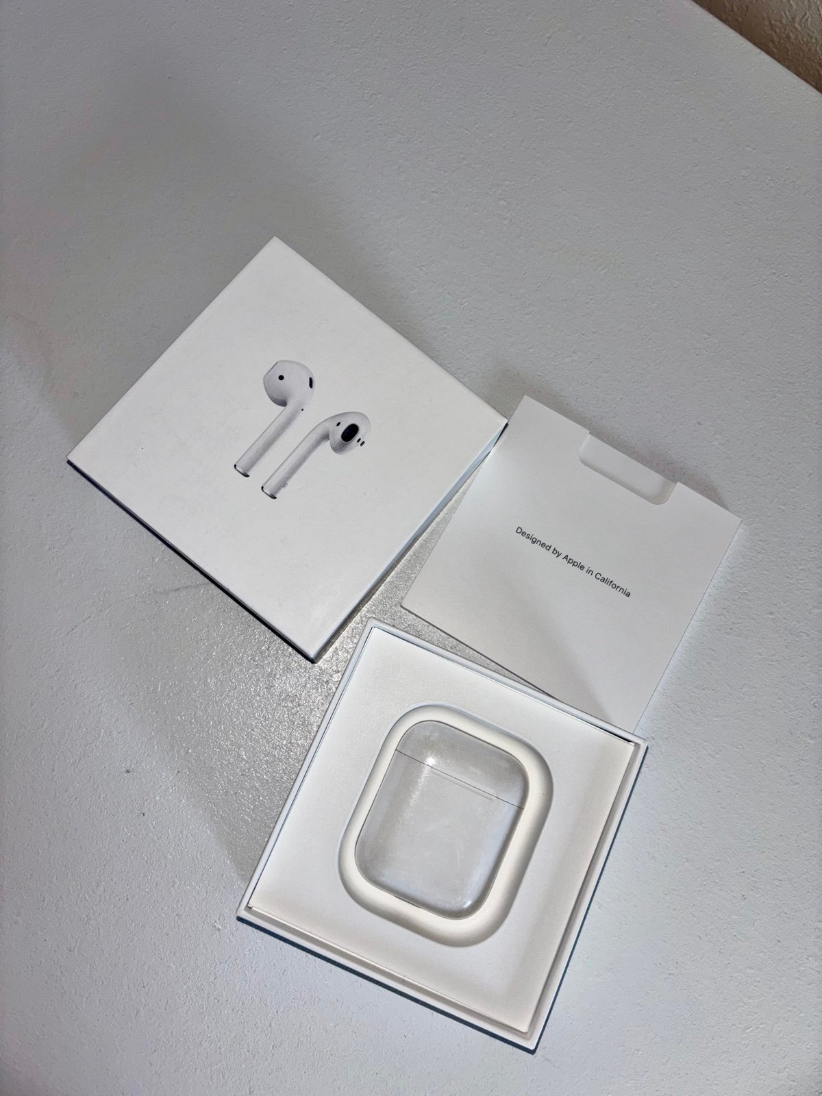 Apple AirPods