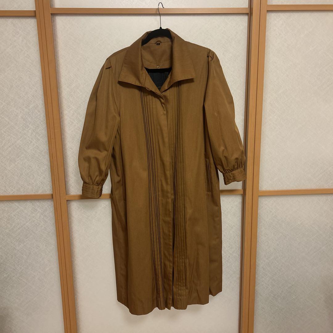 Brown Long Coat with Balloon Sleeves