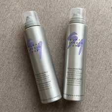 Monat Glossy Shine Mist