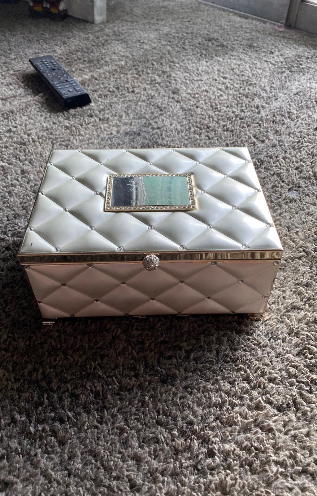 vintage jewelry box