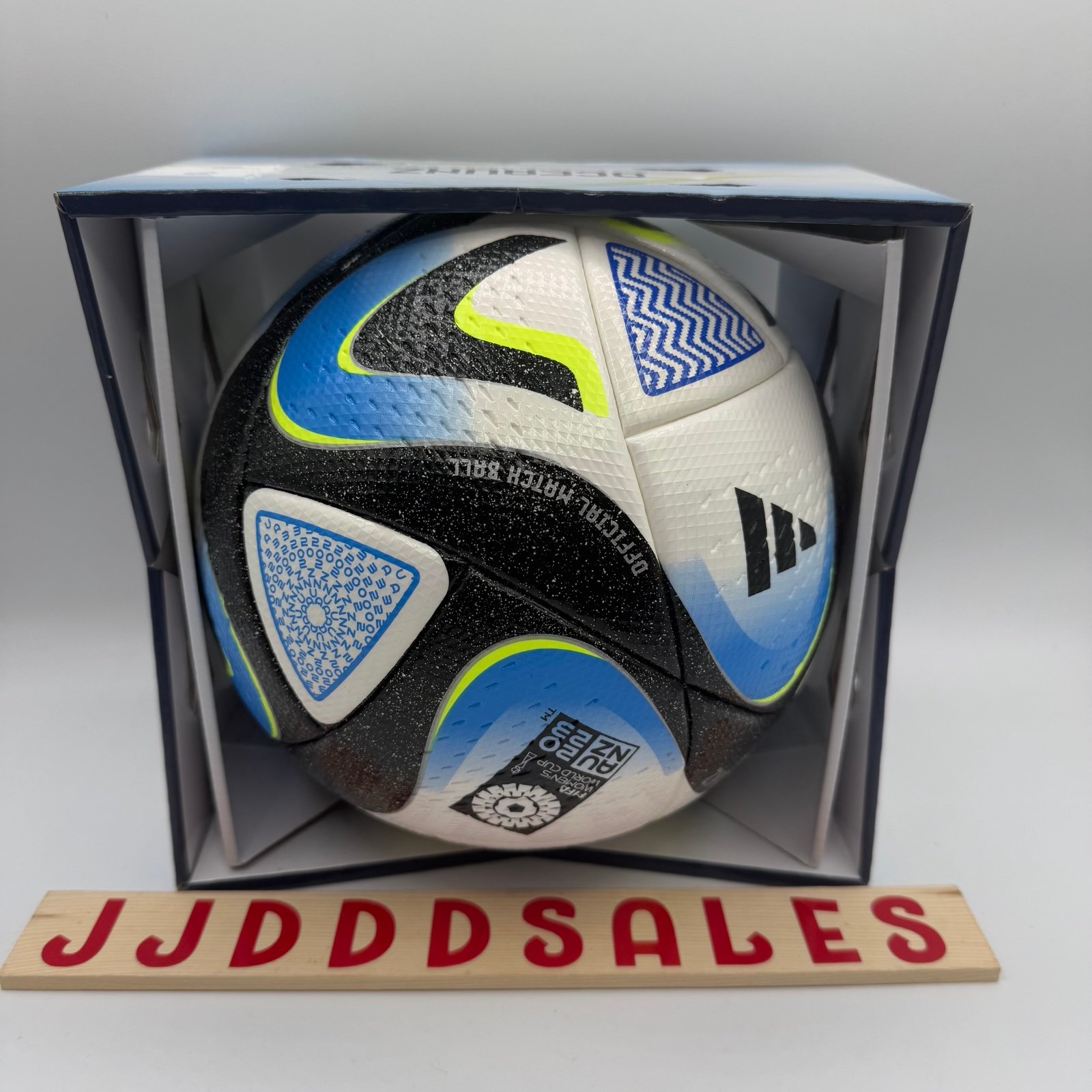 Adidas Women’s FIFA World Cup OCEAUNZ Pro Official Match Soccer Ball HT9011 Sz 5