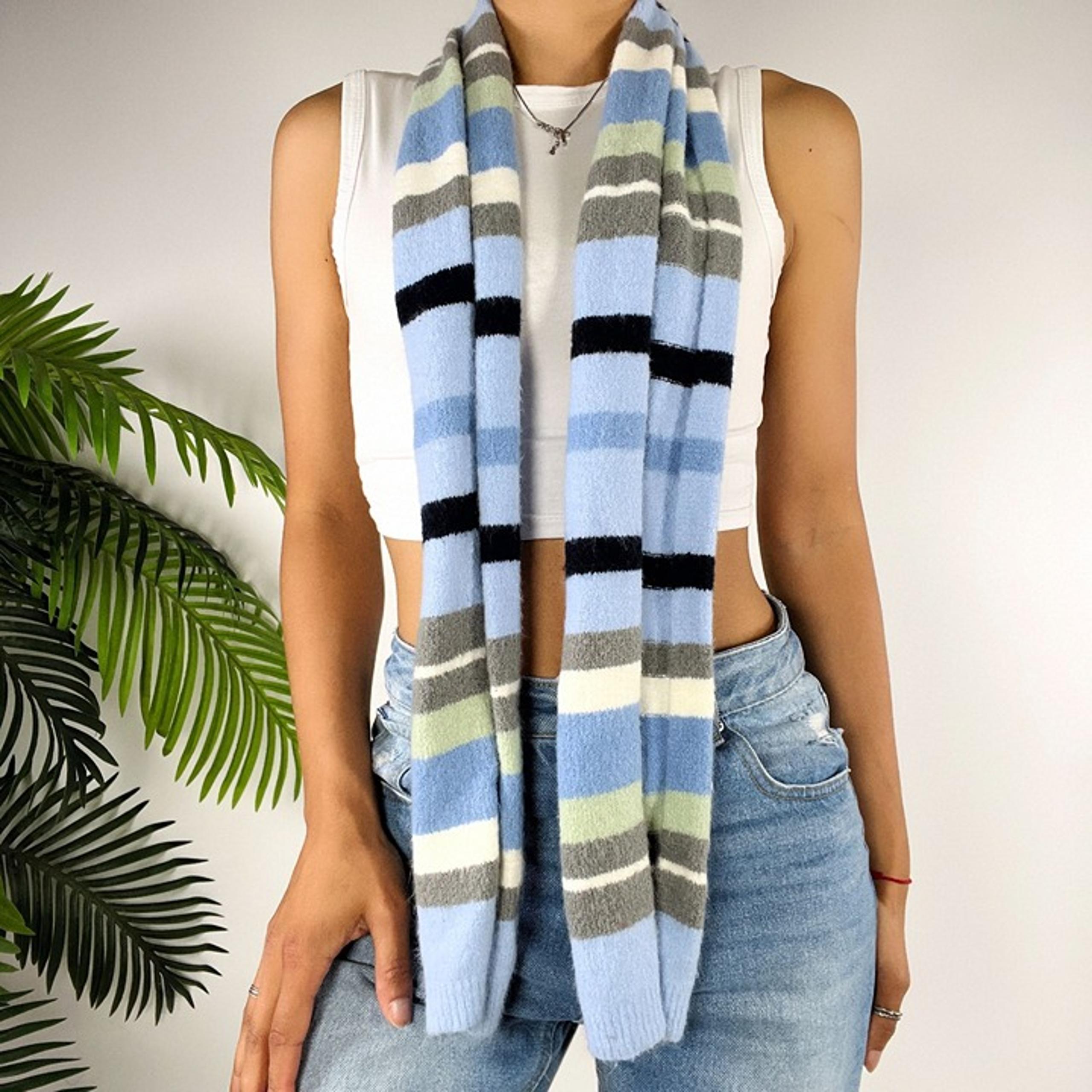 Vintage Y2K Blue Striped Cottagecore Cozy Knit Winter Thin Wrap Scarf