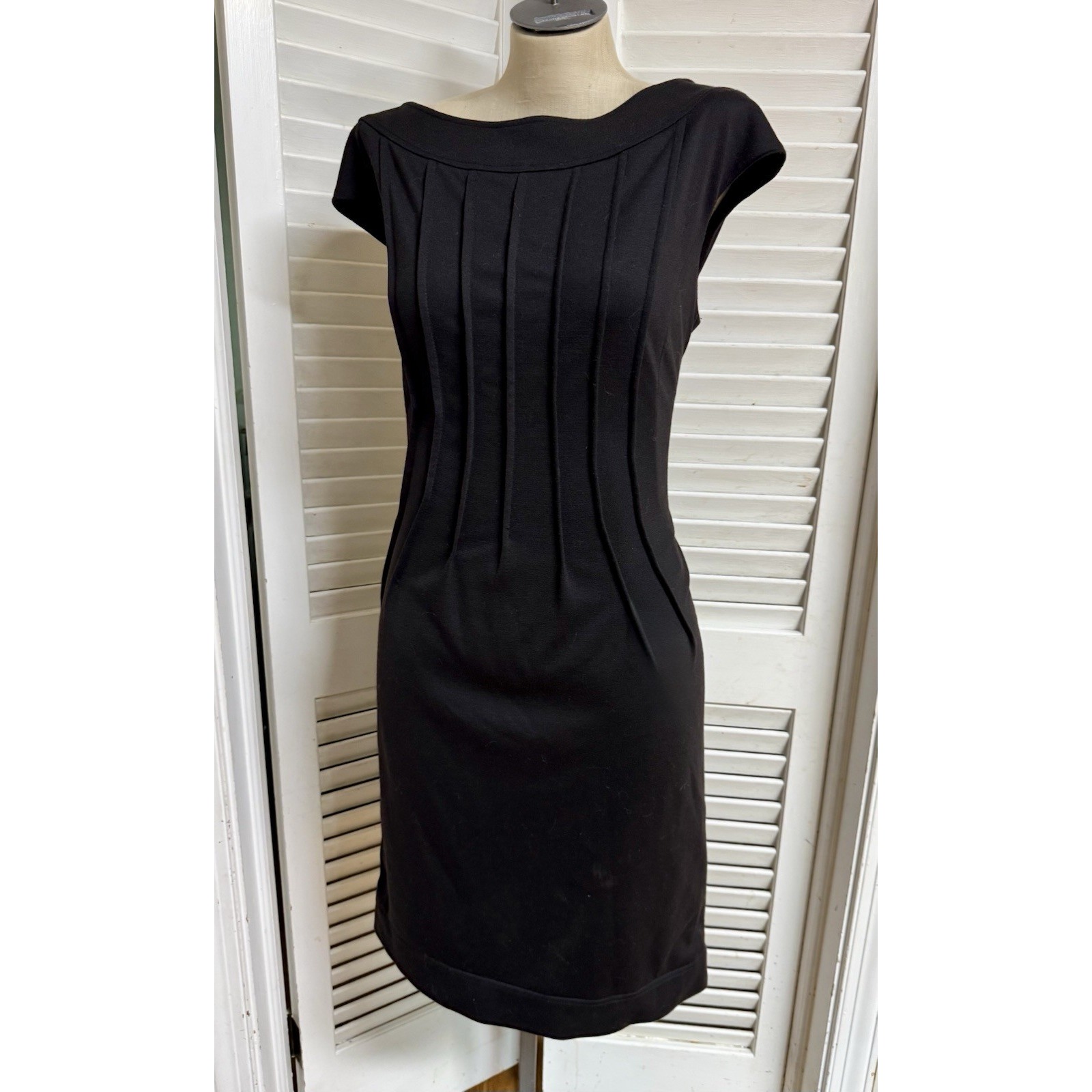Boutique Sandra Darren 189 Black Pleated Stretch Dress Large-/12 Woman's Knit