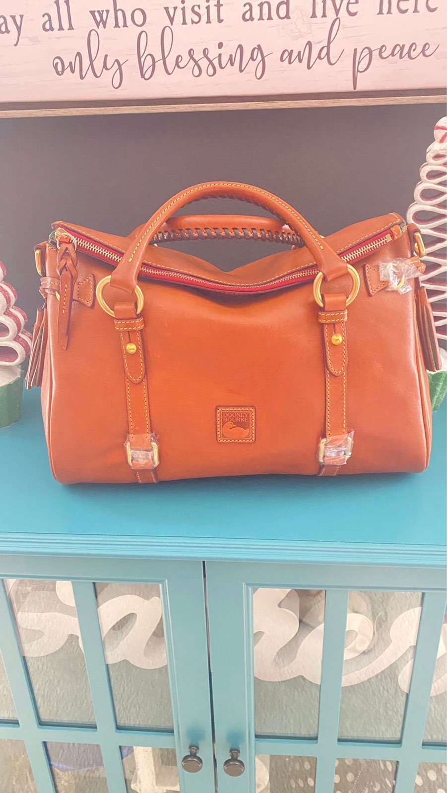 Dooney Bourke
