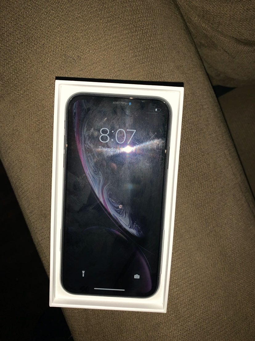 iPhone XR Black 64 GB Sprint