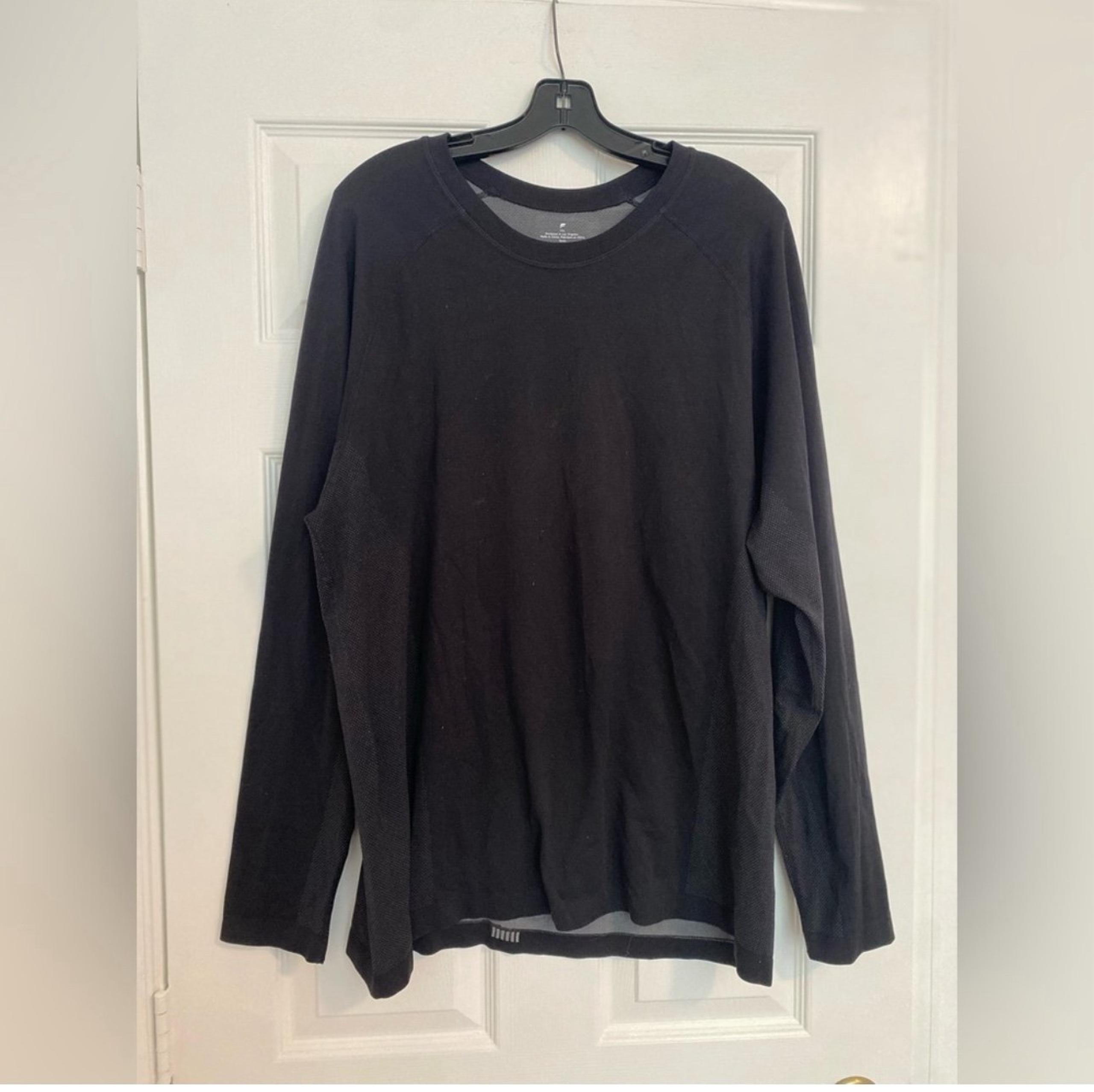 Fabletics Men Black Longsleeve Tee, Size XXL