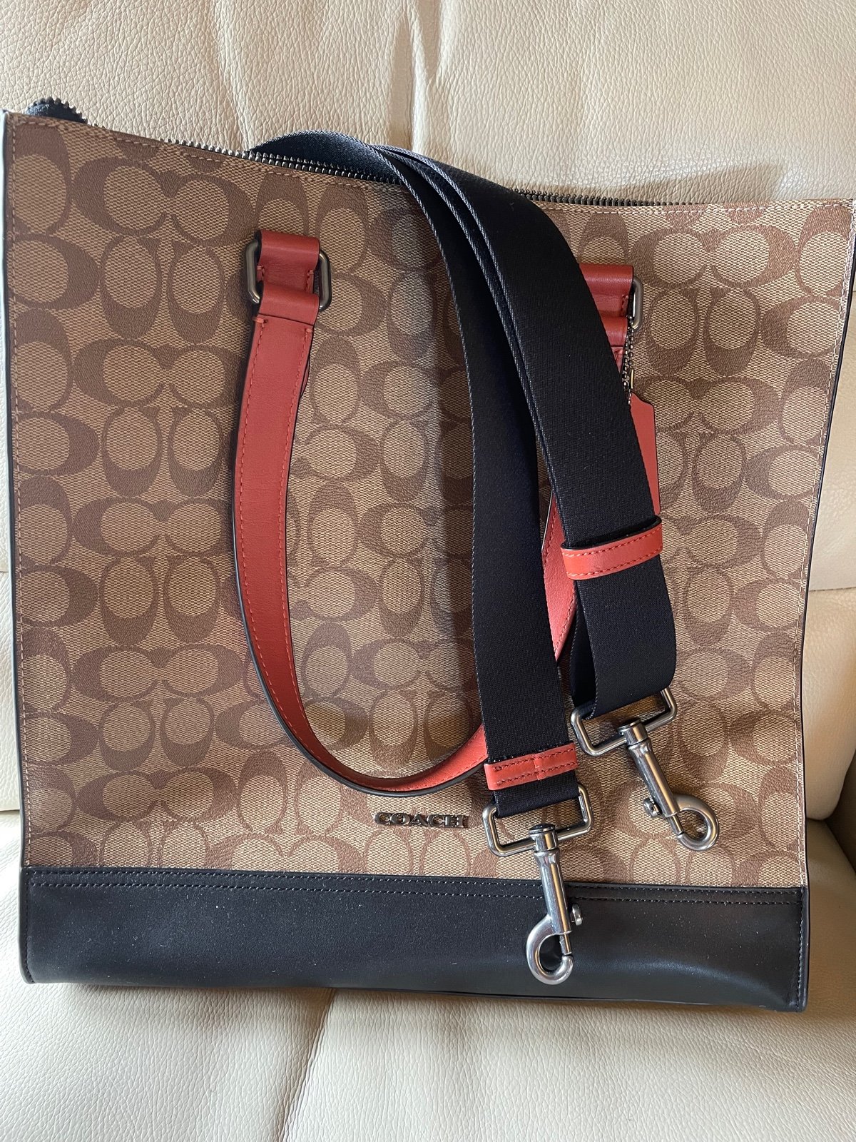 Coach signature tote