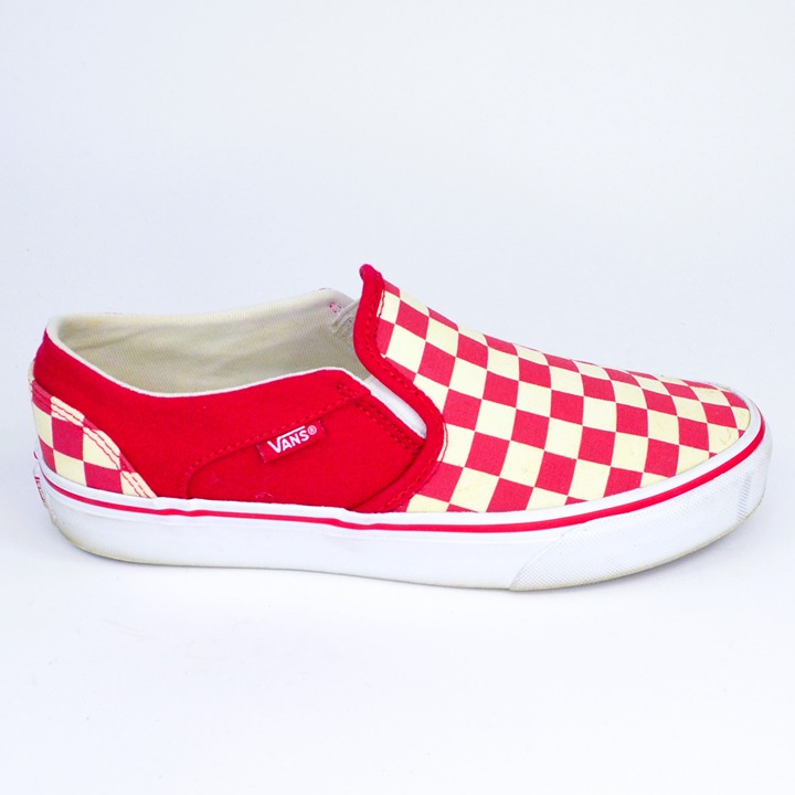 Vans Classic Slip On Women's Size 7 Red & White Checkered Canvas Sneakers