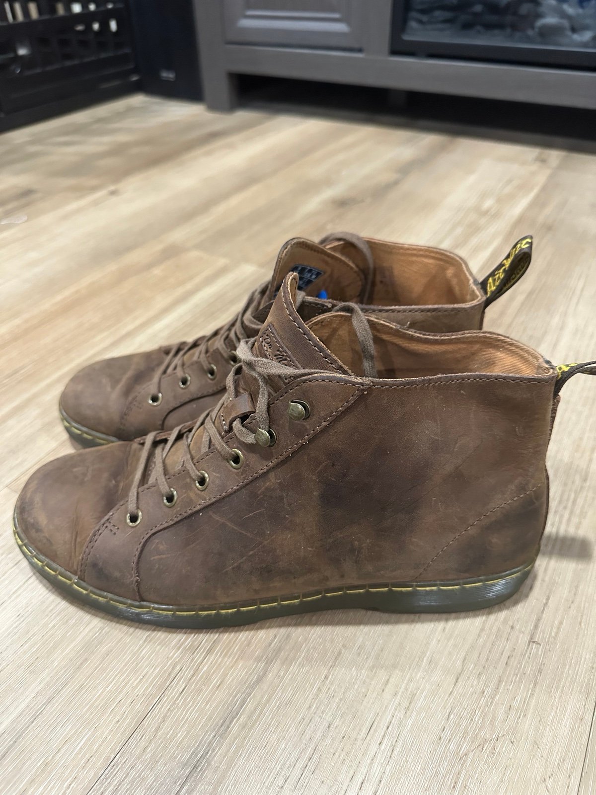 Dr martens coburg gaucho men’s shoes sz 10 good condition