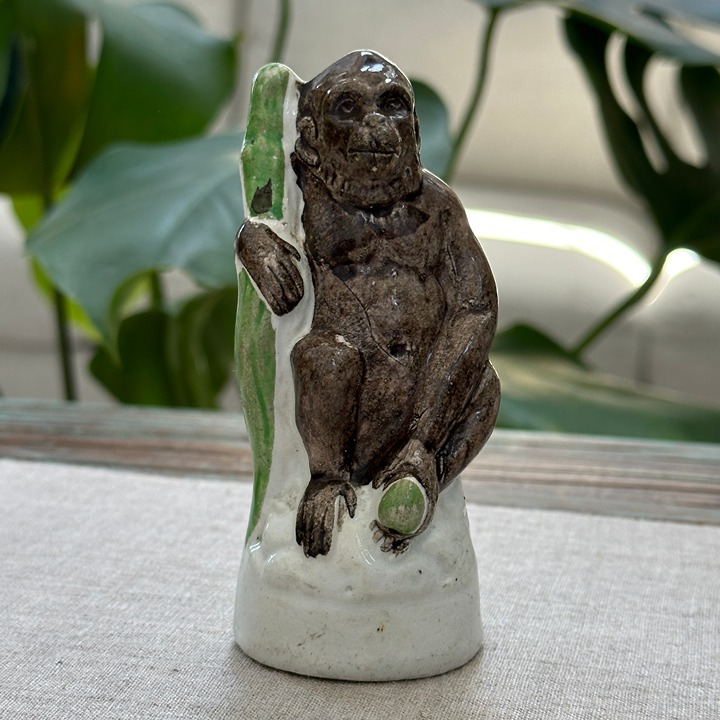 Rare Victorian Staffordshire Figure Of Seated Gorilla c. 1860 Antique 4.25 H