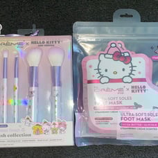 Hello Kitty makeup brushes and Hello Kitty foot Mask