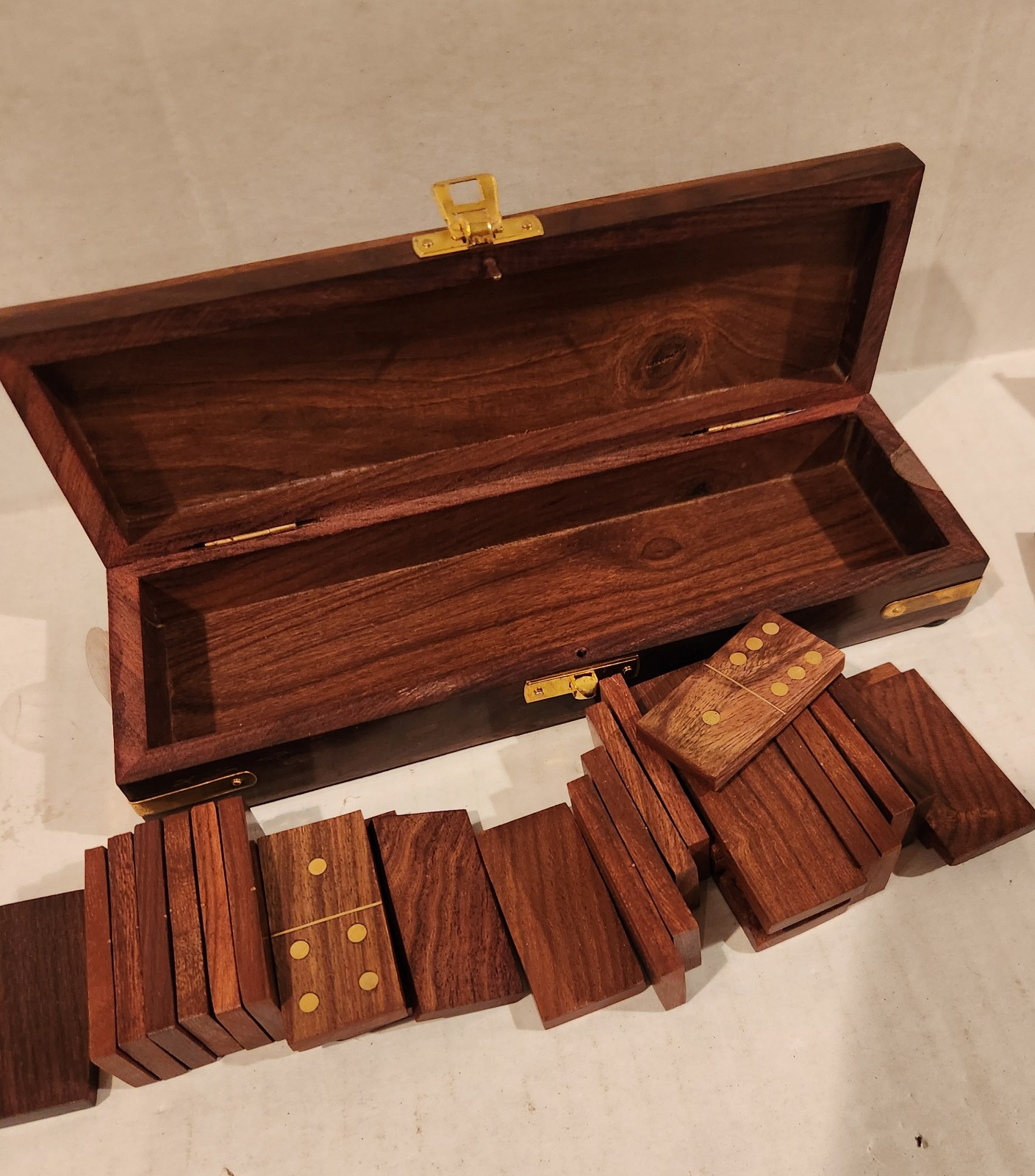 New Wooden Rosewood handcrafted Domino set
