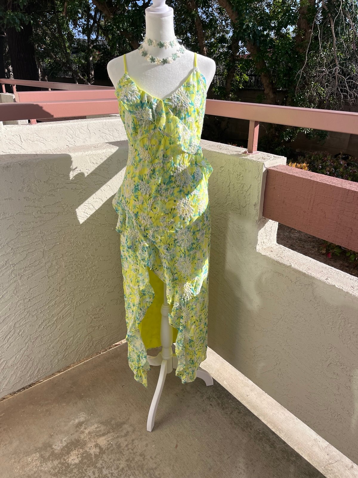 NWT Sunbloom Floral Maxi Dress – V-Neck, Spaghetti Straps