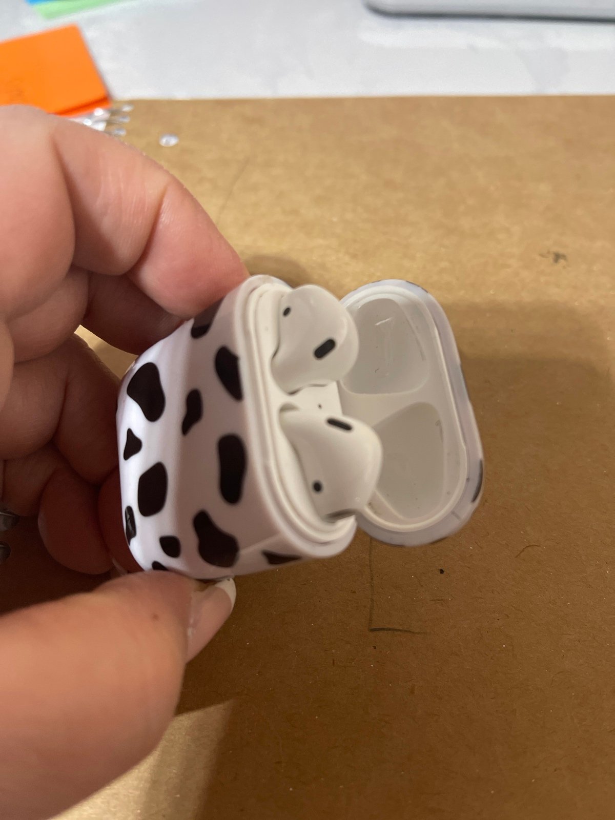 AirPods