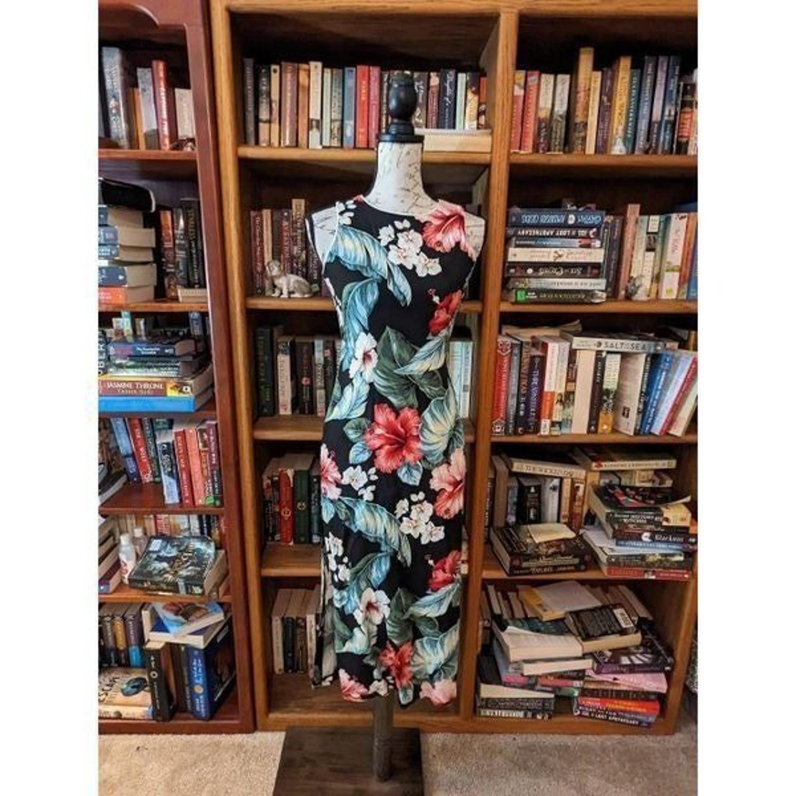 Iolani made in Hawaii vintage aloha dress sleeveless midi sz petite