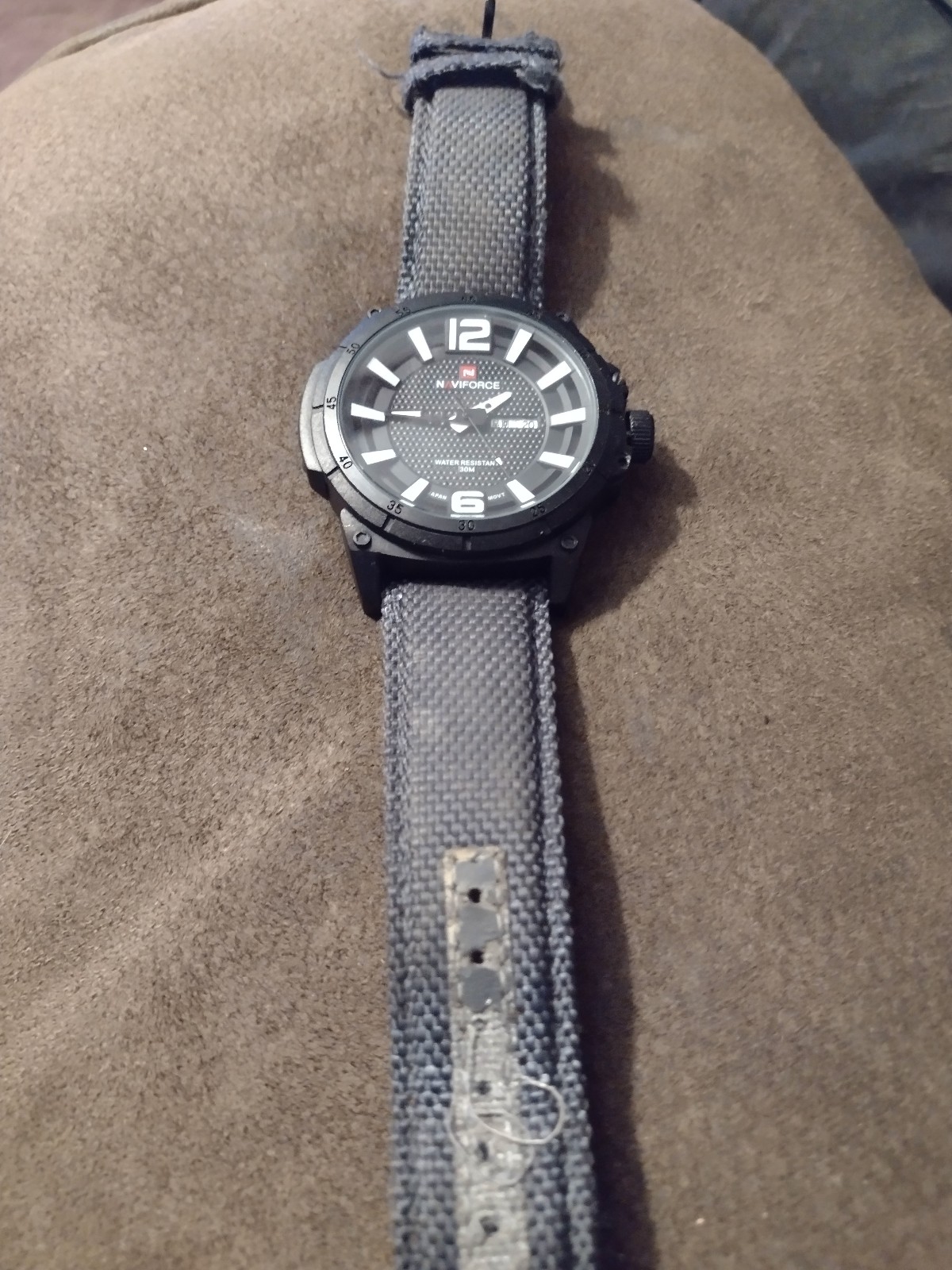 Naviforce watch NF9066M for dreams